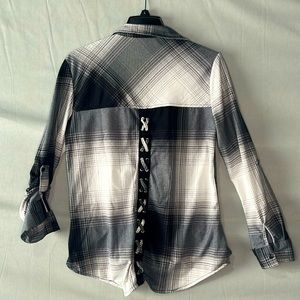 ***BOGO*** Eden & Olivia plaid button-up w/lace up back